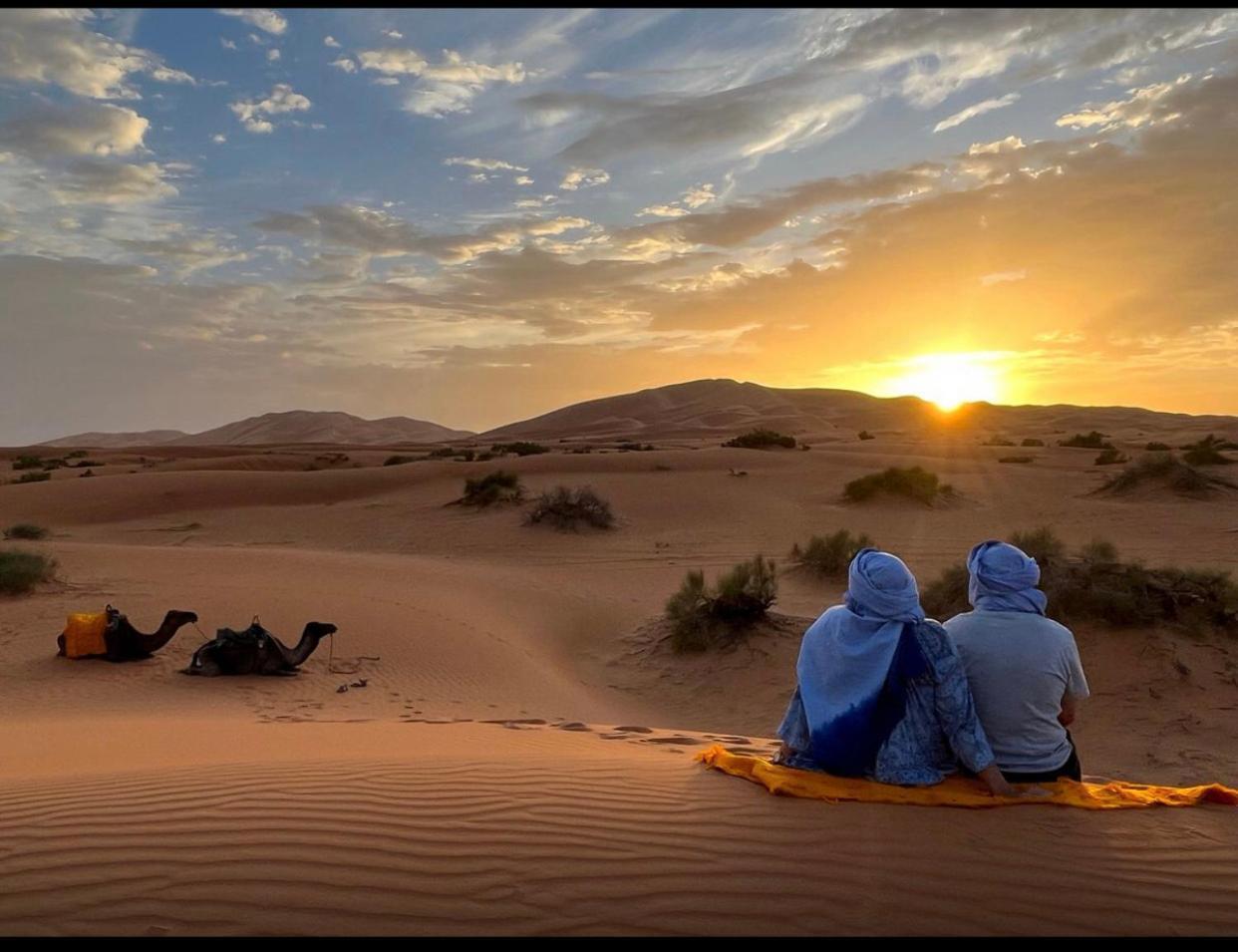 Pueblo Touareg - Private Tents Merzouga Esterno foto