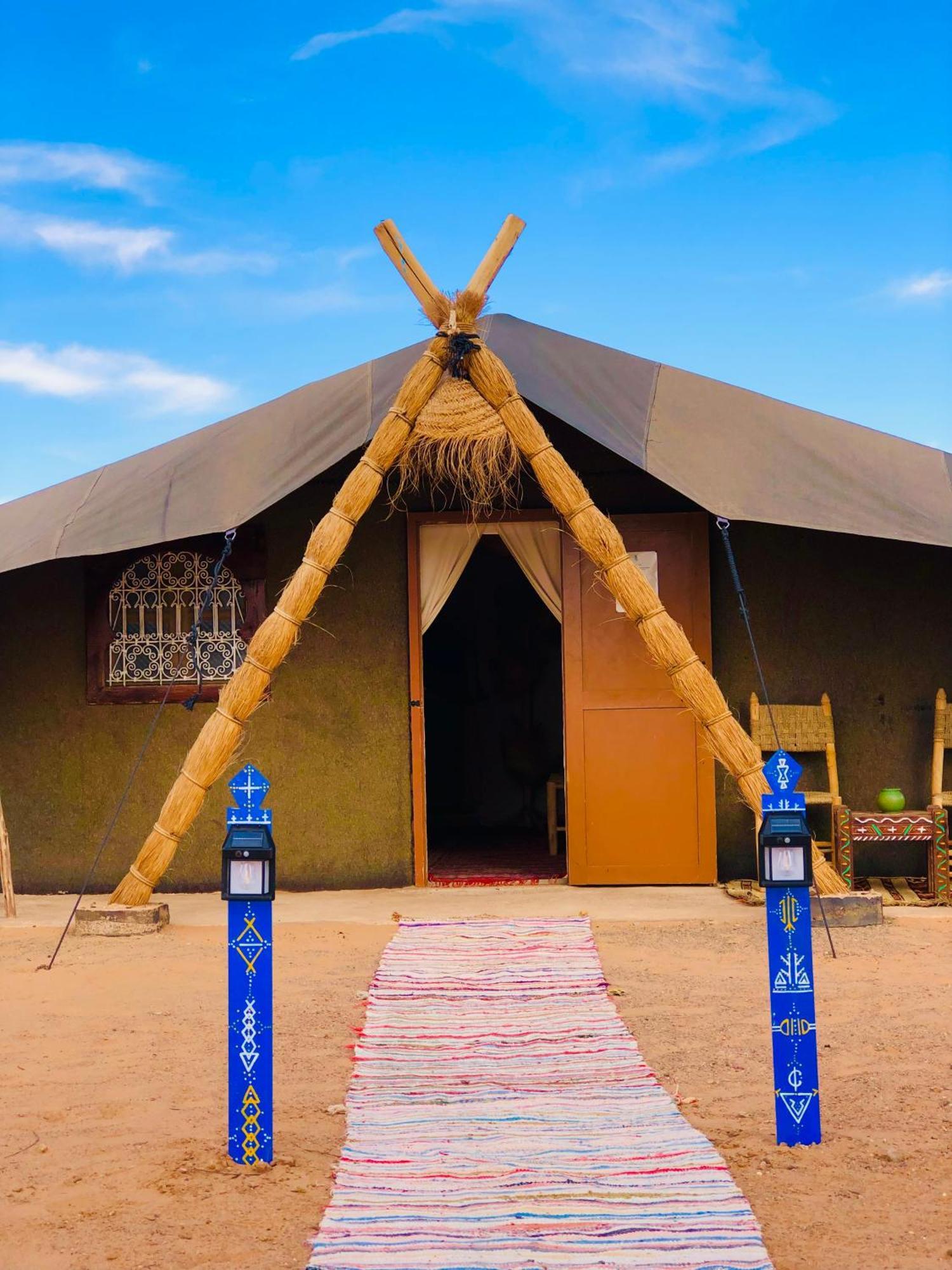 Pueblo Touareg - Private Tents Merzouga Esterno foto