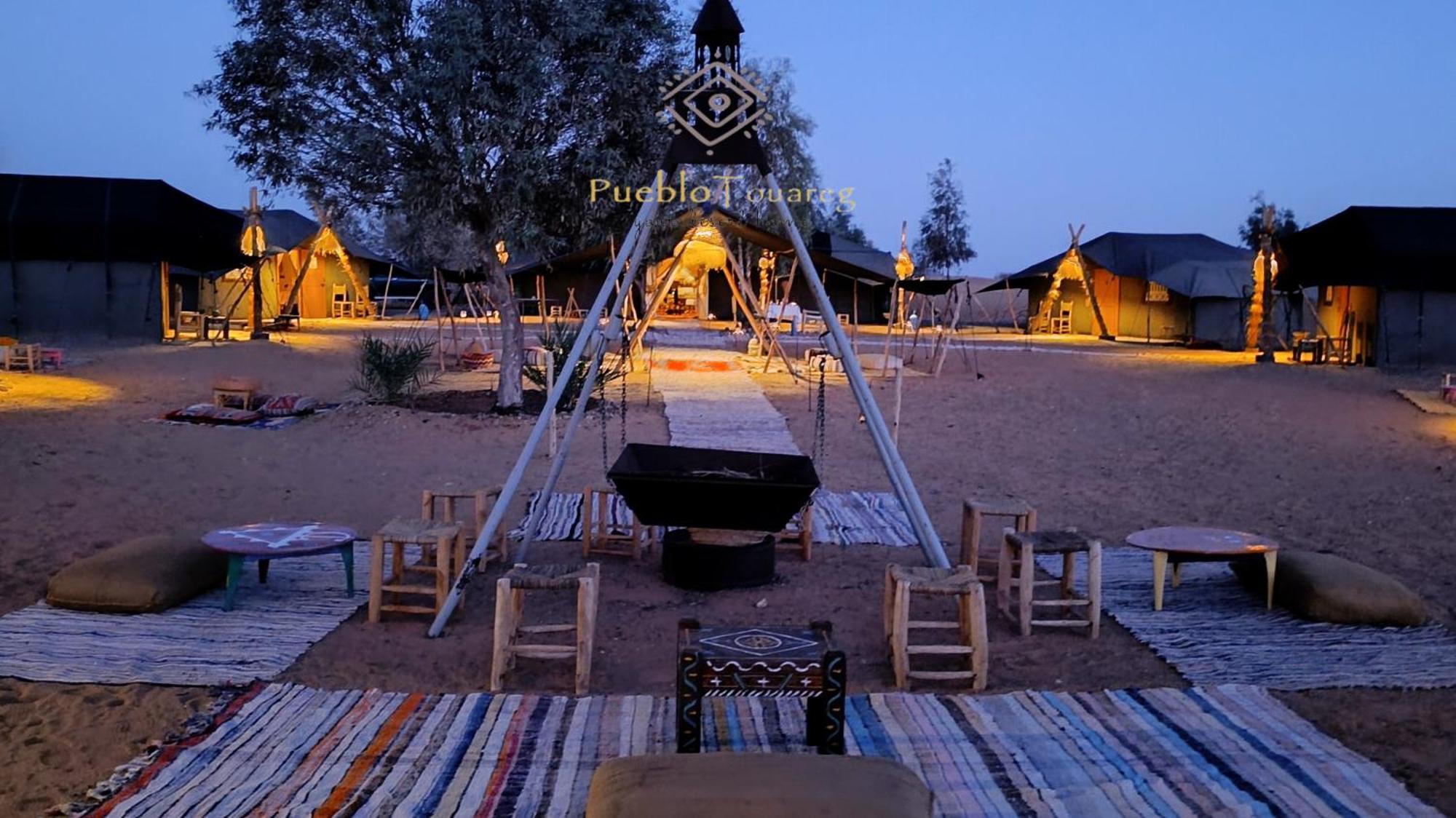 Pueblo Touareg - Private Tents Merzouga Esterno foto