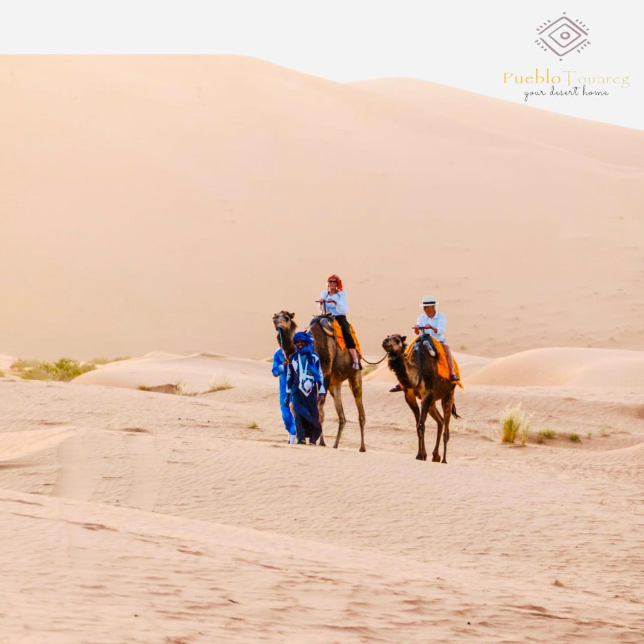 Pueblo Touareg - Private Tents Merzouga Esterno foto