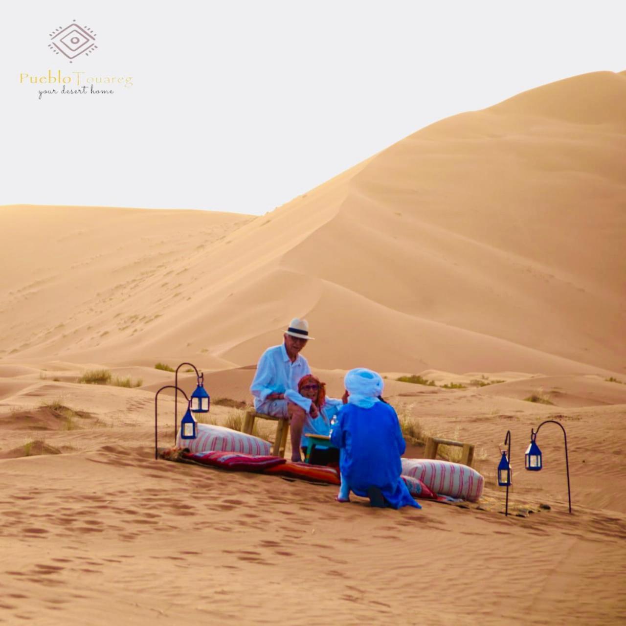 Pueblo Touareg - Private Tents Merzouga Esterno foto