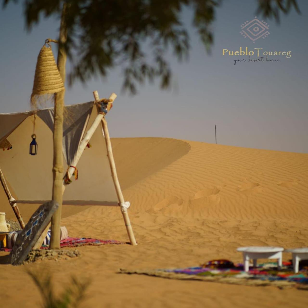 Pueblo Touareg - Private Tents Merzouga Esterno foto