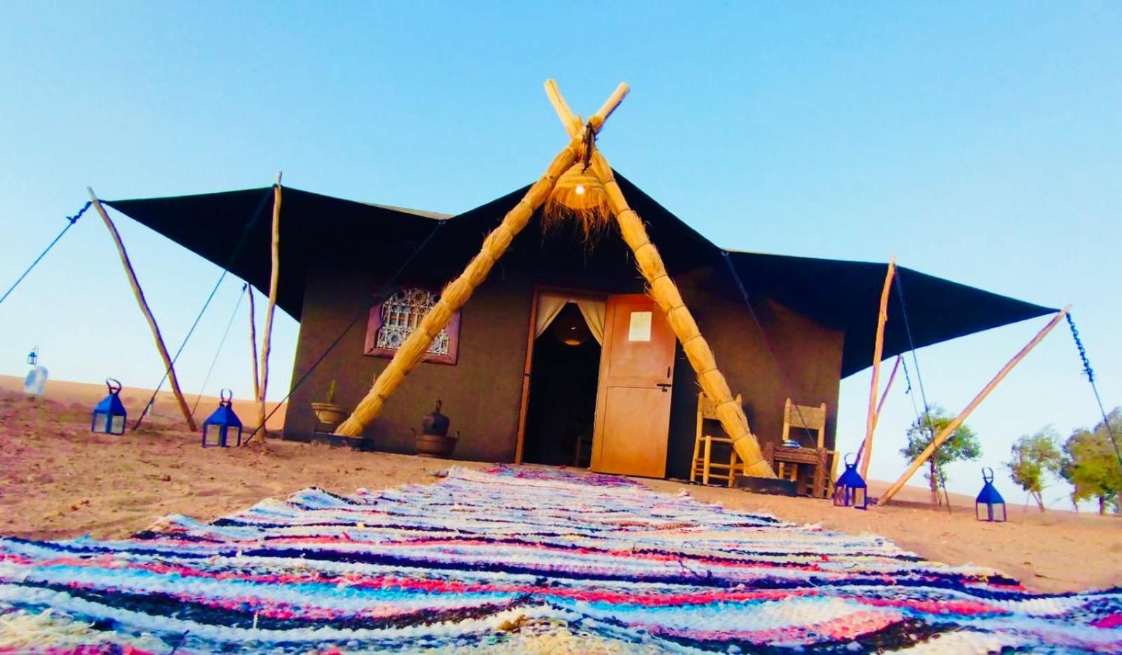 Pueblo Touareg - Private Tents Merzouga Esterno foto
